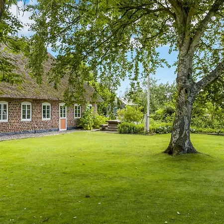 Tuki - 10km From The Sea By Interhome Hébergement de vacances